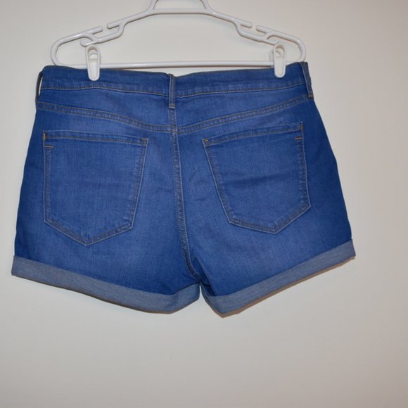 Jean Shorts - Picture 2 of 2